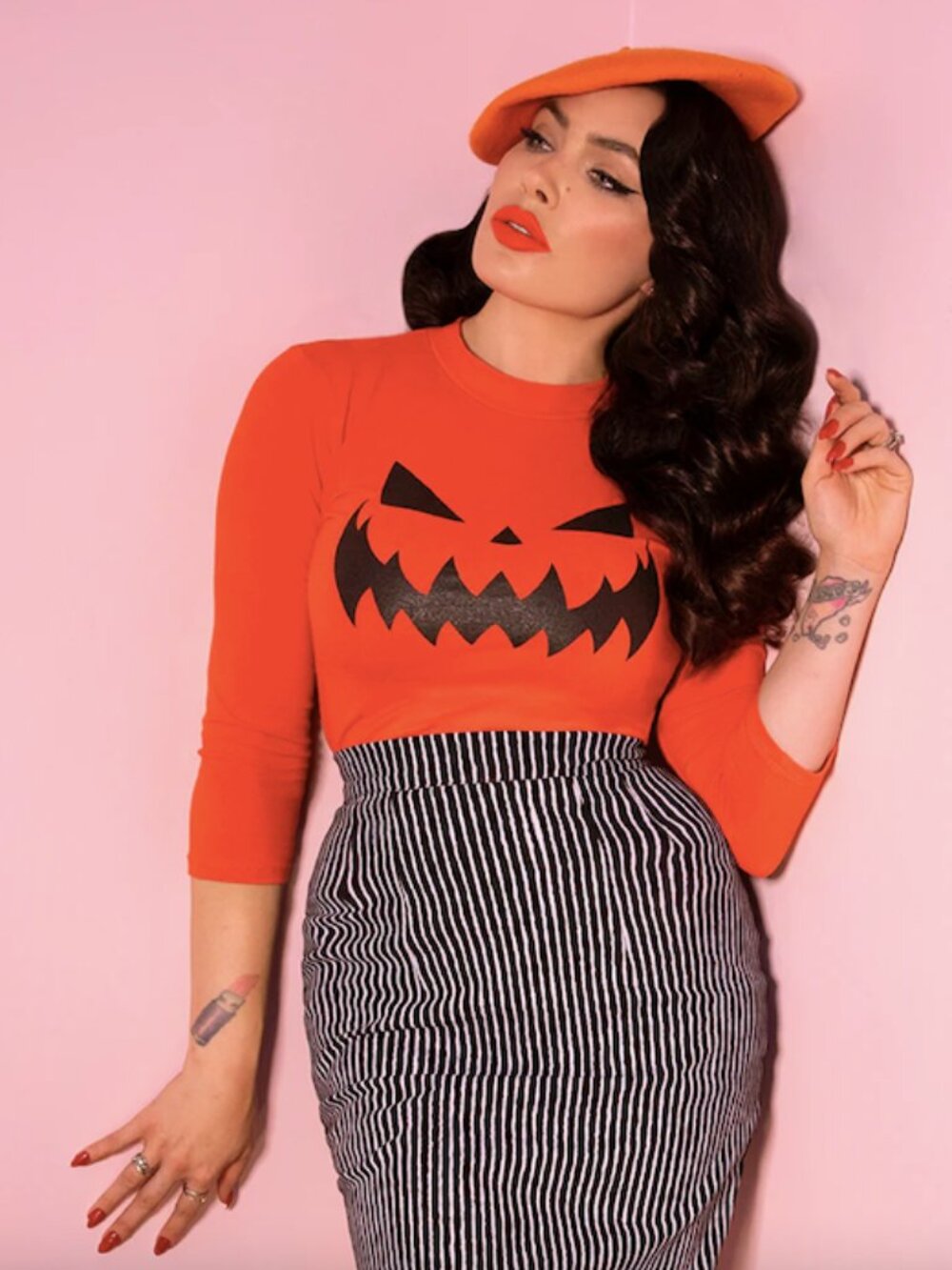 NEW Vixen by Micheline Pitt Pumpkin 3/4 Sleeve Top in Orange and Black Small